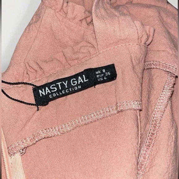 Nasty Gal Pink Ruffle Dress Size 4 Adjustable tie shoulder straps zip close - Picture 6 of 8
